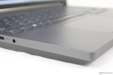 Farboptionen: Storm Grey oder Misty Grey