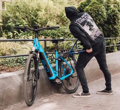 Bei Decathlon lassen sich nun GPS-Tracker einbauen (Bildquelle: Decathlon)