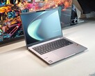 Test Asus ExpertBook PM3 - Office-Laptop mit AMD, langer Akkulaufzeit & Copilot+