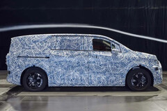 Mercedes VLE: Neue Erlkönigbilder geben Ausblick auf Design und Technik (Bildquelle: Mercedes-Benz)