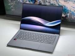 Snapdragon X, 32 GB RAM, 1-TB-SSD: Asus ZenBook A14. (Bild Andreas Osthoff)