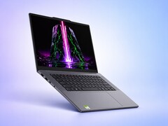Das Lenovo Pro 9n startet bei ca. 2.674 Euro und bietet dafür einen 18-Kern-RTX-Spark-Prozessor sowie 32 GB RAM