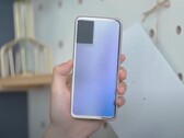 Die Farbe seines Smartphones könnte man sich künftig von Tag zu Tag aufs Neue aussuchen. (Bild: Vivo)