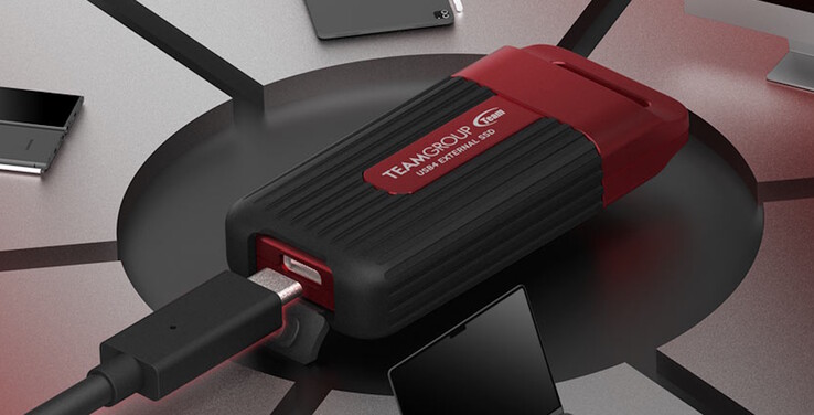 Gut zu sehen: Die SSD ist relativ kompakt und flach (Bildquelle: Teamgroup)