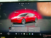 Tesla Model 3 wird durch Zölle europaweit verteuert (Bildquelle: NotebookCheck)