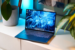 Lenovo Yoga Pro 9i: Neue Premium-Prosumer-Laptops starten mit miniLED-LCDs und GeForce RTX 4070