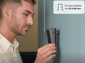 Die Ring Peephole Camera 2K verwandelt einen vorhandenen Türspion ohne Bohren in eine smarte 2K-Überwachungskamera.
