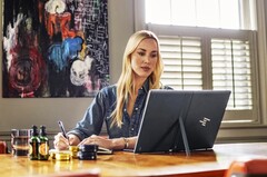 Das HP Spectre Foldable ist dank faltbarem OLED-Display enorm flexibel. (Bild: HP)