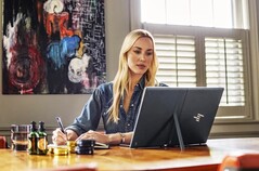 Das HP Spectre Foldable ist dank faltbarem OLED-Display enorm flexibel. (Bild: HP)