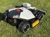 Heck- und Seitenansicht des Mammotion Luba mini 2 AWD 1000