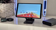 Samsung offeriert das Galaxy Tab A9 Tablet mit 8GB RAM derzeit zum Bestpreis (Bild: Marcus Herbrich)