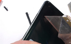 Samsungs Galaxy Note 9 hat offenbar austauschbare Buttons, wie man im Torture-Test sieht.