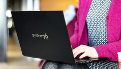 Der System76 Lemur Pro packt Intel Alder Lake-U und ein 14 Zoll Display ins 1,15 Kilogramm leichte Gehäuse. (Bild: System76)