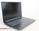 Schenker XMG Apex 15 im Gaming-Laptop-Test: Diesmal mit Laptop-CPU, aber weiterhin mit Desktop-Kühlung