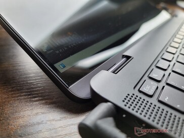 Reflektive Glasschutzschicht bis zum Rand