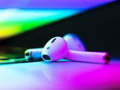 Apple AirPods könnten bald vom Gebrauchtmarkt verschwinden, wegen Apples "Wo ist?"-Integration. (Bild: Chris Wong)