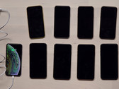 Viele neue iPhone Xs- und Xs Max-Modelle und ein iPhone X. Die meisten leider unter Chargegate.
