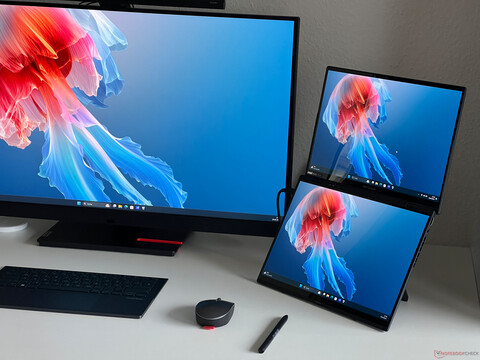 Asus Zenbook Duo OLED (2024) Convertible im Test - Multitasking-Champion mit Core Ultra 9
