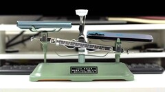 Bringt weniger Gewicht auf die Waage als das zugegeben schwere iPhone 14 Pro Max von Apple: Das Oppo Find N2 Foldable.