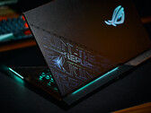 Asus ROG Strix Scar 17 SE Laptop im Test - Gamer mit RTX 3080 Ti und Vollausstattung