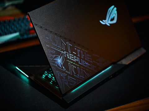 Asus ROG Strix Scar 17 SE Laptop im Test - Gamer mit RTX 3080 Ti und Vollausstattung
