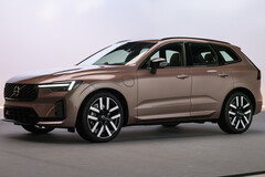 200 Kilometer elektrisch: Der neue Volvo XC60 verfügt über eine 41,2-kWh-Batterie und schafft damit eine für einen Plug-in-Hybrid ungewöhnlich hohe elektrische Reichweite.