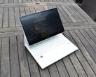 Test Acer ConceptD 3 Ezel CC314 Laptop: Leistungsstarkes Convertible wird durch Intel Comet-Lake gebremst