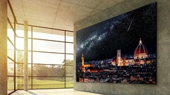 Wem die riesige, leere Wand seines Wohnzimmers auf die Nerven geht, für den bietet LG bald die perfekte Dekoration an. (Bild: LG)