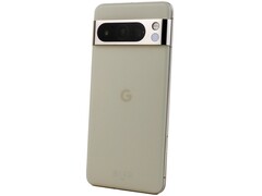 Das Google Pixel 8 Pro kann in der Akku-Analyse von DxOMark nicht überzeugen. (Bild: Notebookcheck)