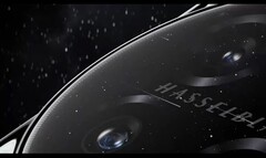 Das OnePlus 11 zeigt sich kurz vor dem Launch in einem offiziellen Video. (Bild: Weibo)