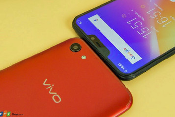 und vorne und hinten lediglich eine Kamera