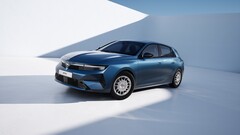 Der Opel Astra Electric ist im Rahmen der neuen Start-Ausstattungslinie ab 36.490 Euro gelistet. (Quelle: Stellantis)