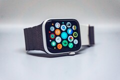 Die Apple Watch könnte eine Kamera erhalten (Symbolbild, Simon Daoudi)