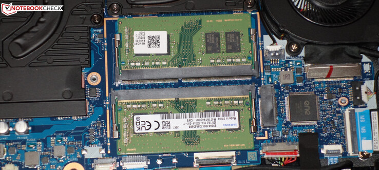 Der Arbeitsspeicher (DDR4-3200, 2x 8 GB, max. 64 GB) läuft im Dual-Channel-Modus.