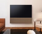 Samsung kombiniert den S99H OLED Smart TV mit einer schicken Soundbar mit Holz-Front.