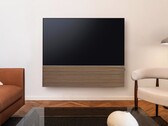 Samsung kombiniert den S99H OLED Smart TV mit einer schicken Soundbar mit Holz-Front.