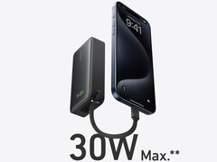 Auch für neue iPhone-15-Besitzer ist die Nano Powerbank geeignet (Bild: Anker)