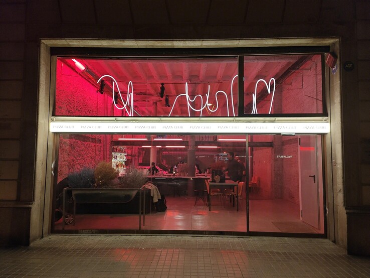 Das Oppo Find X5 Pro macht auch bei Nacht beeindruckende Fotos und Videos