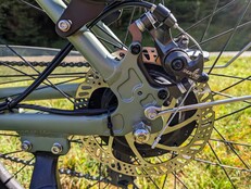 Fafrees setzt am F26 Pro auf mechanische Scheibenbremsen von Shunfeng.