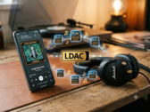 Smartphone streamt Hi-Res-Musik auf Kopfhörer