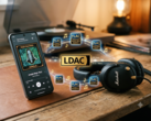 Smartphone streamt Hi-Res-Musik auf Kopfhörer