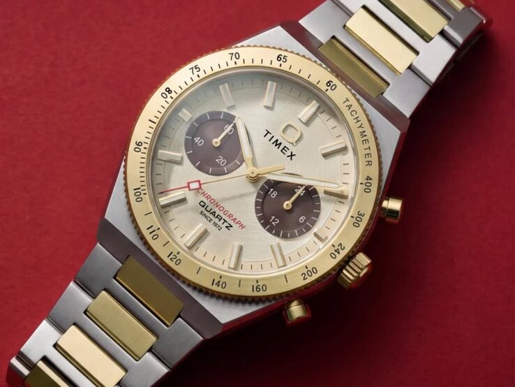 Timex Q Timex Continental Chronograph TW2Y92300 Nahaufnahme