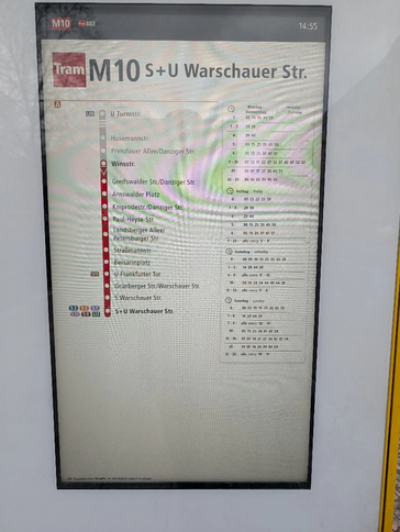 Die M10 arbeitet teils auch mit sehr ungenauen Fahrplänen.