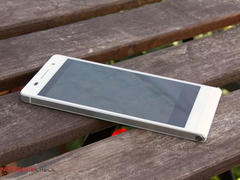 Das Ascend P7 soll wieder so schneidig aussehen wie das P6 (Bild: Eigenes)