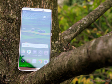 Huawei Mate 10 Pro im Freien