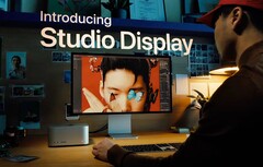 Das Apple Studio Display bietet ein 5K-Panel und hochwertige Lautsprecher. (Bild: Apple)