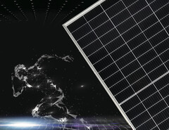 Solarpanel à 390 Wp mit n-Type und bifacial Doppelglas für Photovoltaik-Anlagen (Bild: Akcome, bearbeitet)