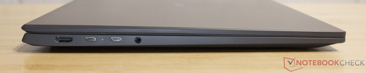 HDMI; zwei mal USB 4 mit Thunderbolt, Displayport und PowerDelivery; 3.5 mm Headset-Anschluss