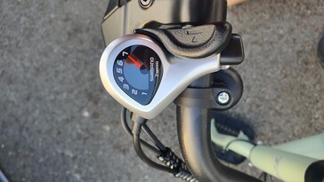 Shimano 7 Speed Schalthebel - Touroll B2 E-Bike im Test