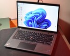 Lenovo ThinkPad T14 G4 (AMD) mit mattem Touchscreen. (Bild: Benjamin Herzig)